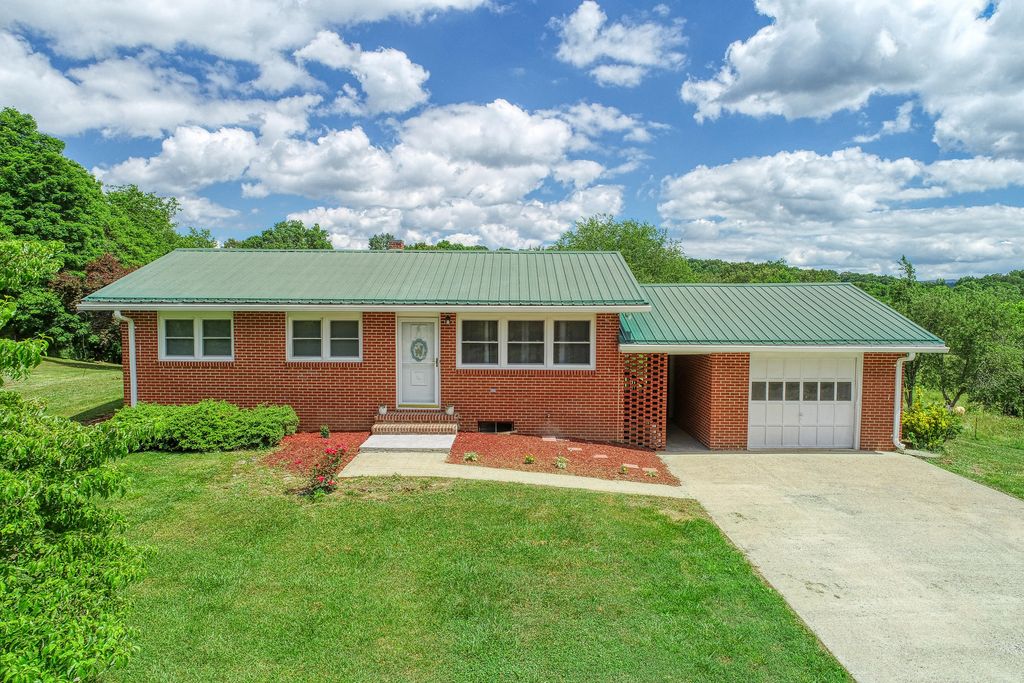 2516 Main St, Surgoinsville, TN 37873 Trulia