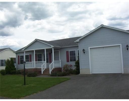 21 Stone Meadow Dr, Bridgewater, MA 02324