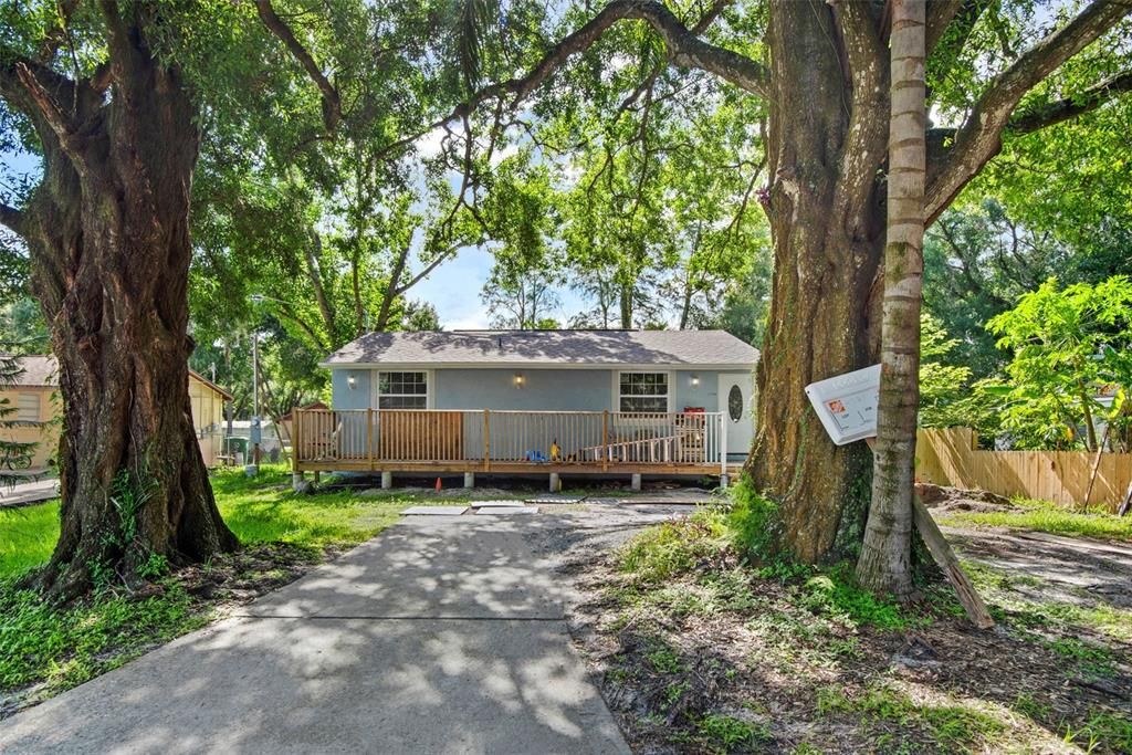 8521 N Ashley St, Tampa, FL 33604