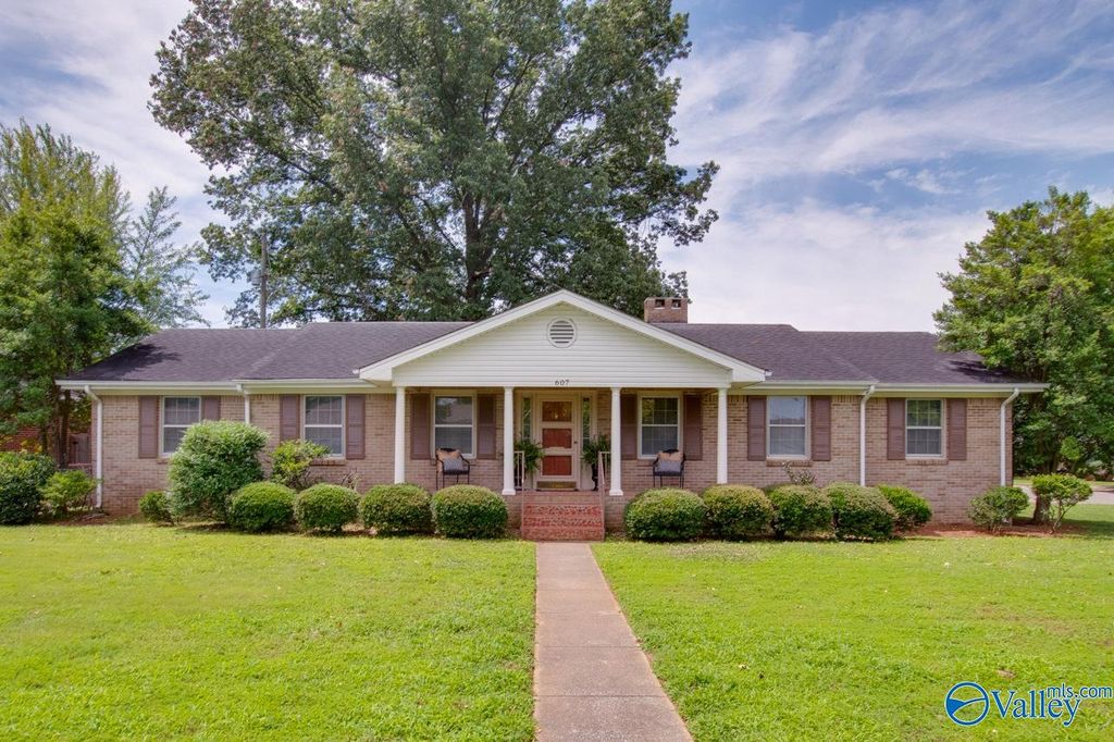 607 Thornton Ave SW, Huntsville, AL 35801 MLS 21864496 Trulia
