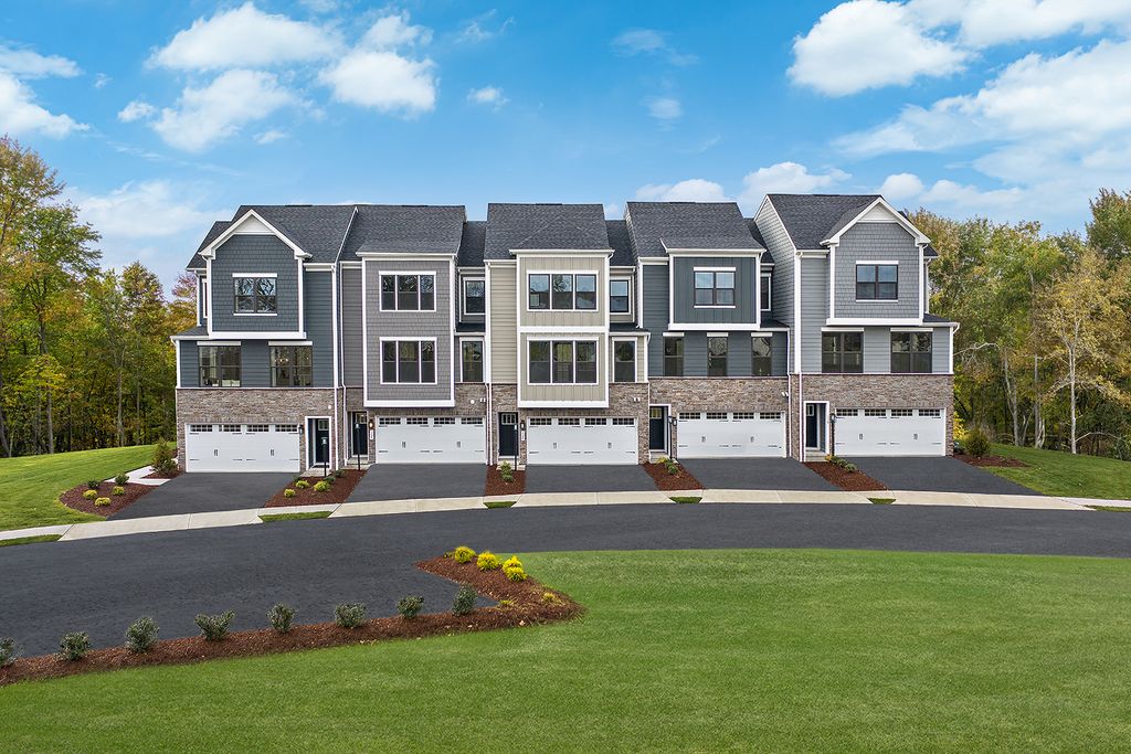 Serenade Plan in The Landing Townhomes, Canonsburg, PA 15317