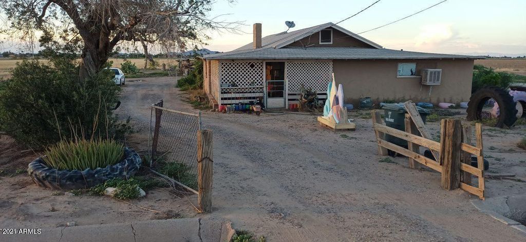 1718 E Earley Rd, Casa Grande, AZ 85194