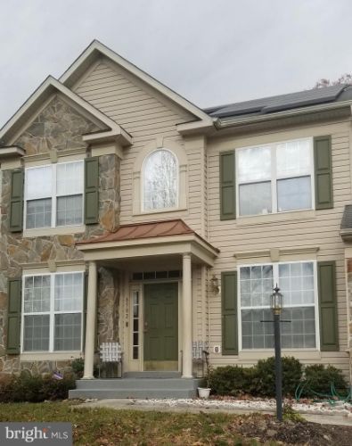 8502 Okeefe Dr, Severn, MD 21144