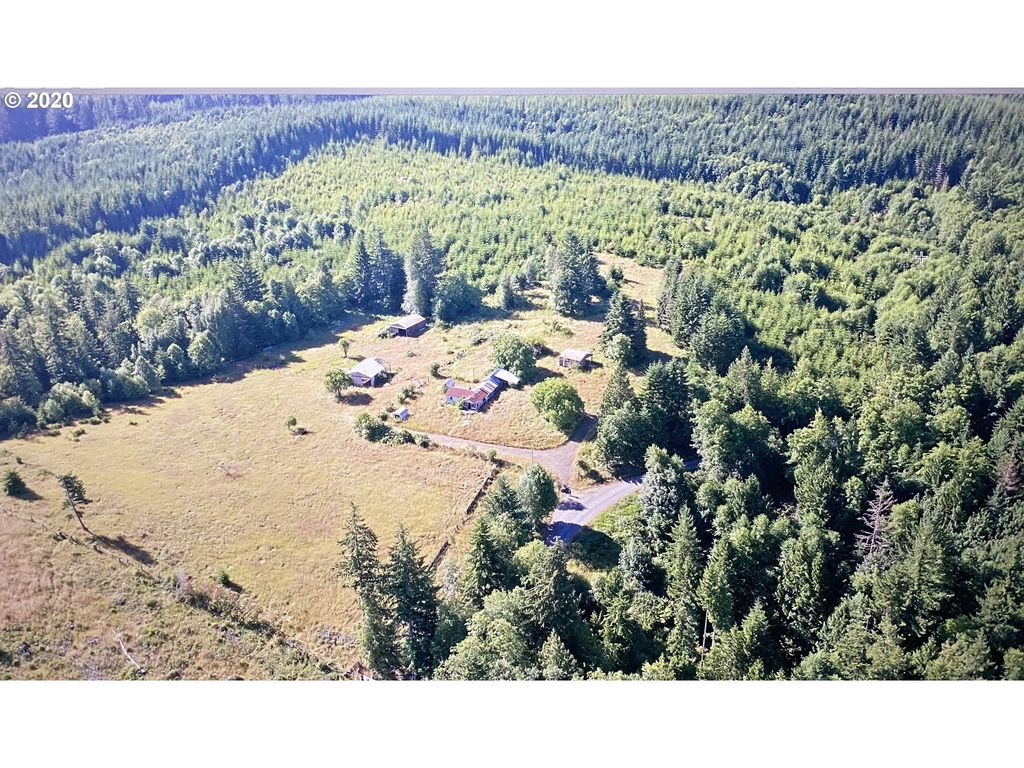 27388 Chapman Grange Rd, Scappoose, OR 97056