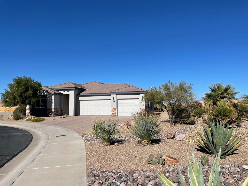 589 Coventry Ln, Mesquite, NV 89027