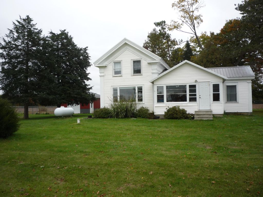 64893 Needham Rd, Burr Oak, MI 49030