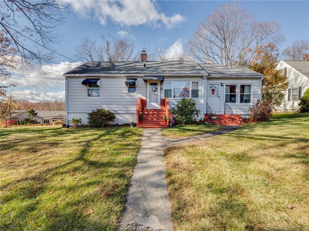 2 HAROLD AVE, Derby, CT 06418