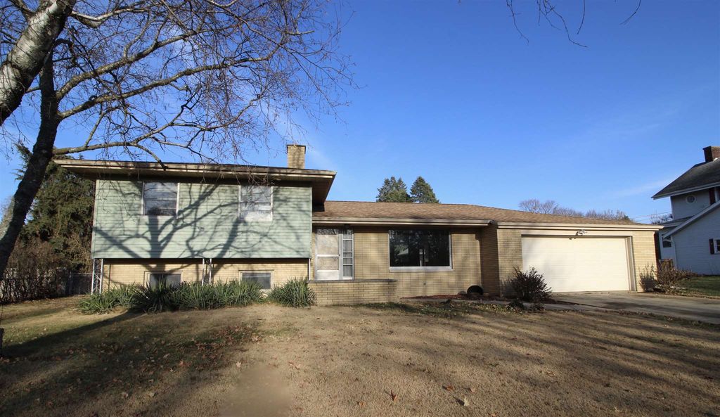 215 NW Madison St, Hopedale, IL 61747 Trulia