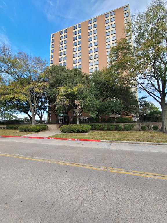 Apartments With A High Rise For Rent In Houston Tx 16 Rentals Trulia
