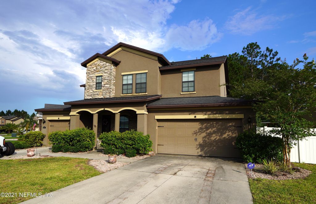 447 Cranbrook Ct, Orange Park, FL 32065