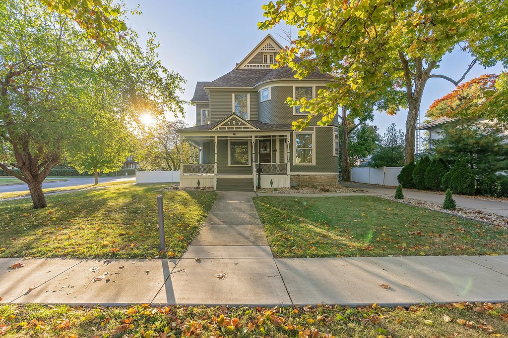 324 Weir St, Chenoa, IL 61726 Trulia