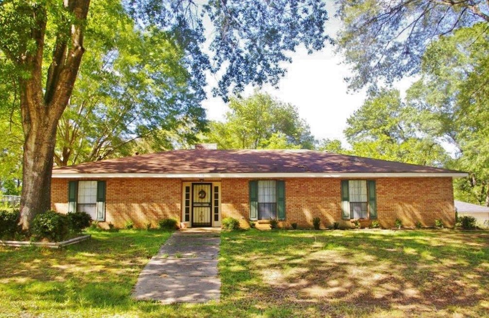 1512 Stokes Ave, MS 39648 Trulia