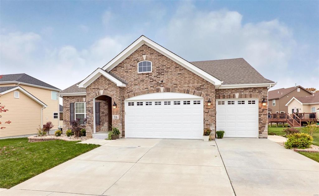 516 Winding Bluffs Dr, Fenton, MO 63026 Trulia