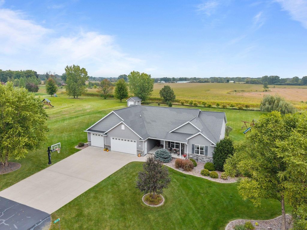 54956 Homes For Sale & 54956 Real Estate - 176 Homes | Trulia