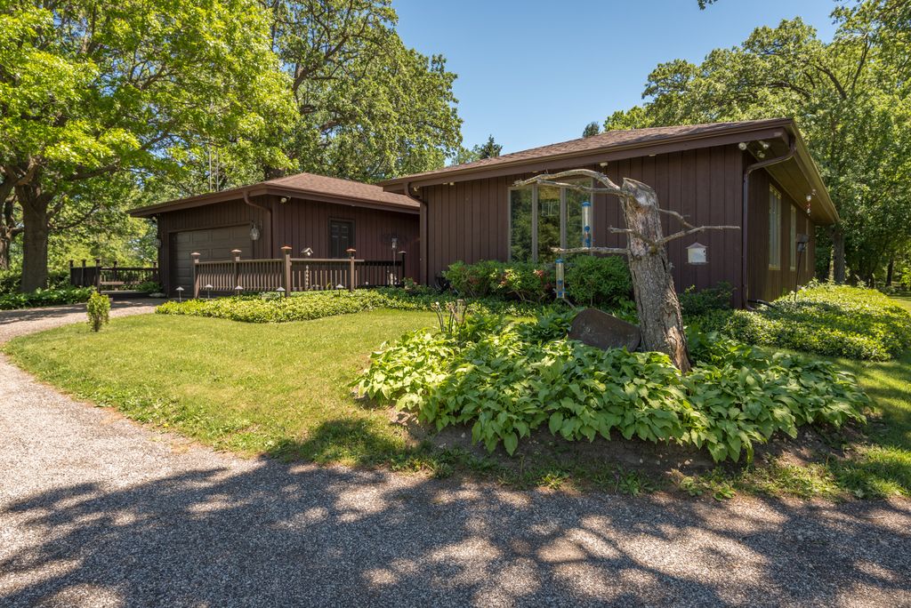 6701 Kemman Rd, Hebron, IL 60034 Trulia