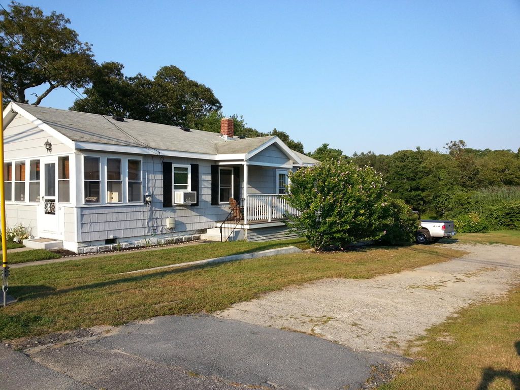 31 Locust St, Onset, MA 02558 Trulia