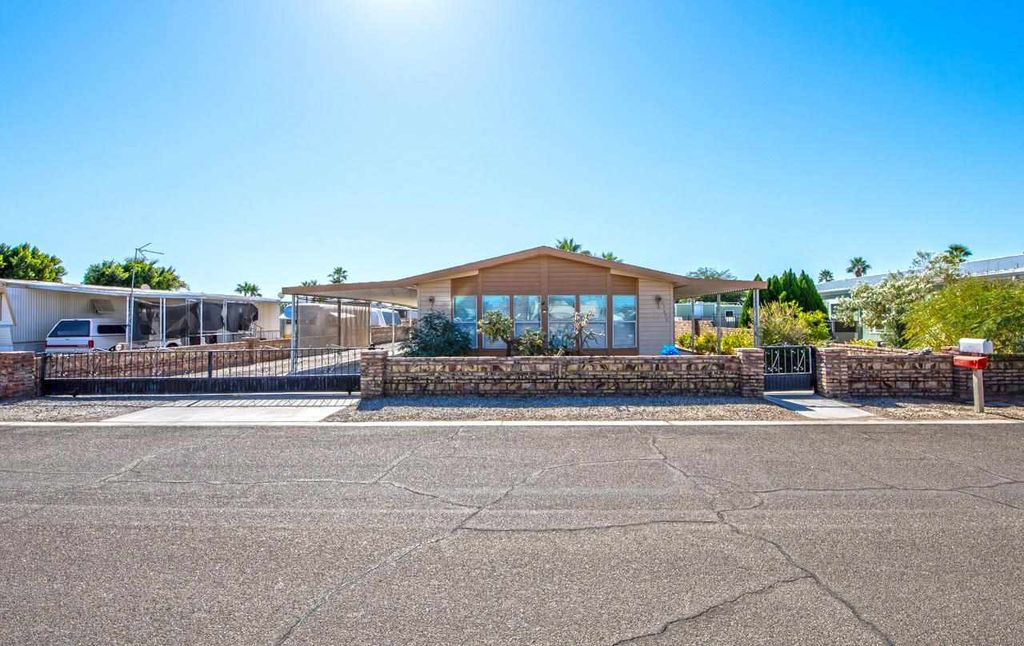 13699 E 47th St, Yuma, AZ 85367
