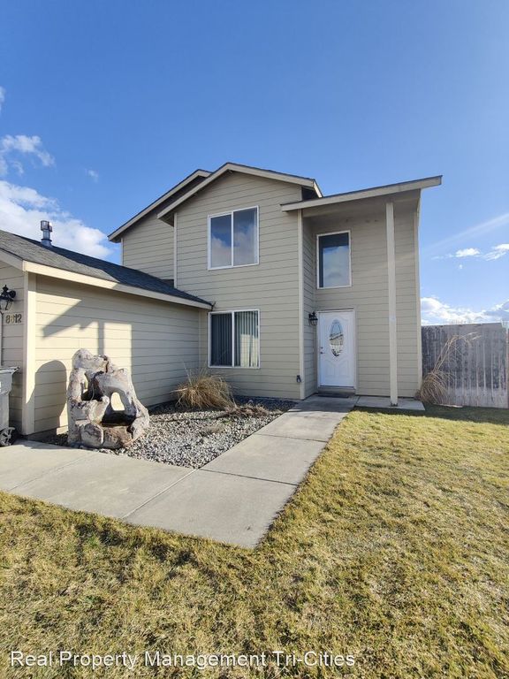 8612 Overland Ct, Pasco, WA 99301