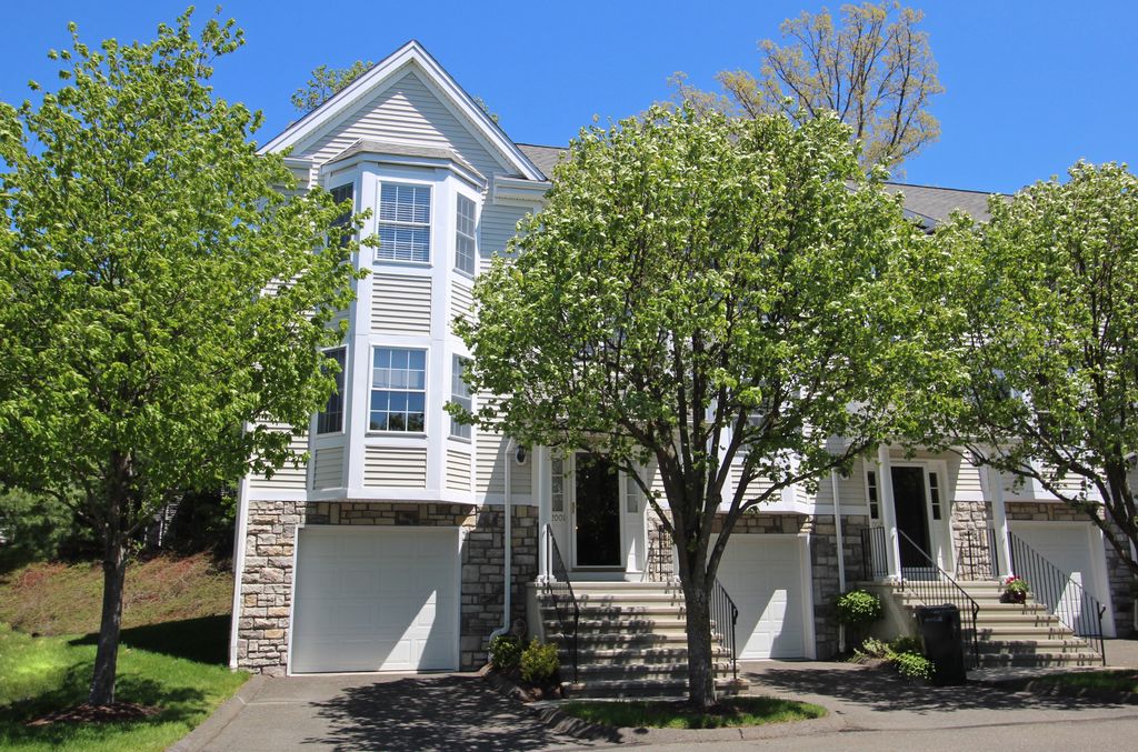 2001 Hancock Dr, Danbury, CT 06811 Trulia