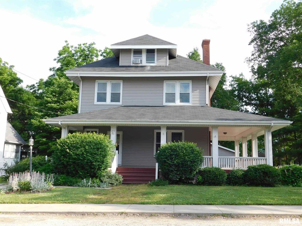 215 E 2nd South St, Carlinville, IL 62626 Trulia
