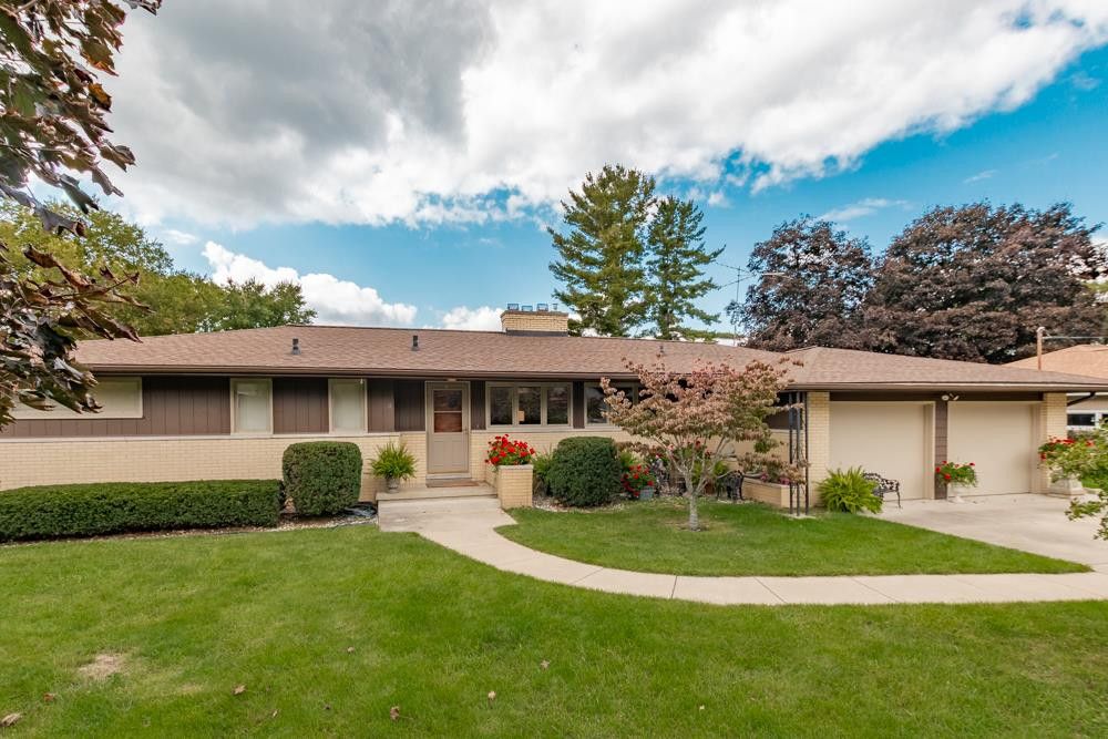 2360 Maple Dr, Jackson, MI 49203 Trulia