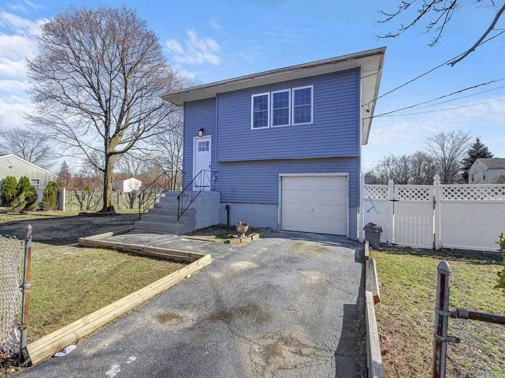 160 Smith St, Central Islip, NY 11722 Trulia