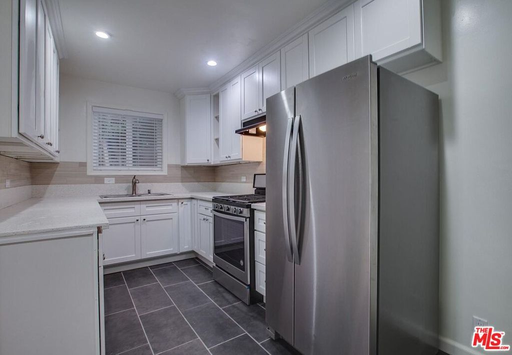 1311 N Orange Dr #1, Los Angeles, CA 90028