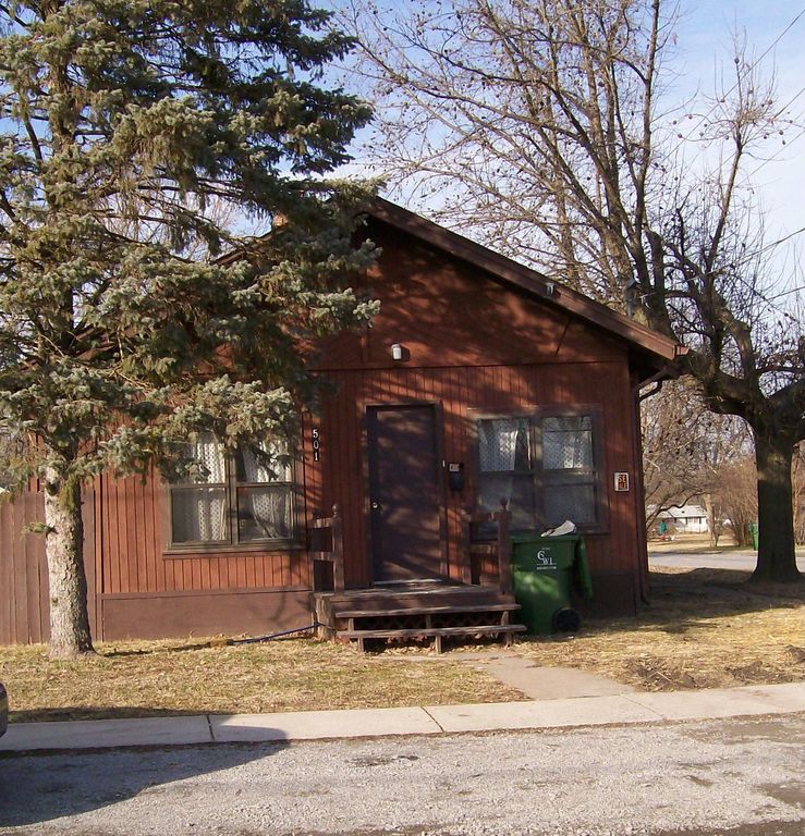 501 W Sylvia Ave, Christopher, IL 62822 Trulia