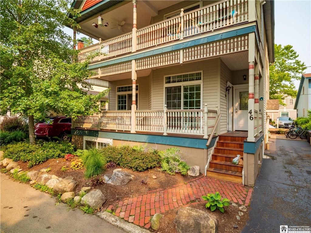 46 Peck Ave, Chautauqua, NY 14722