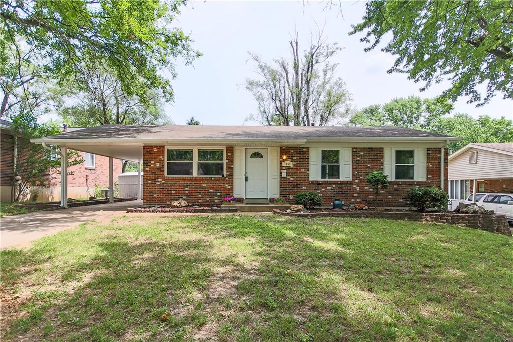 1663 Coachway Ln, Hazelwood, MO 63042 Trulia