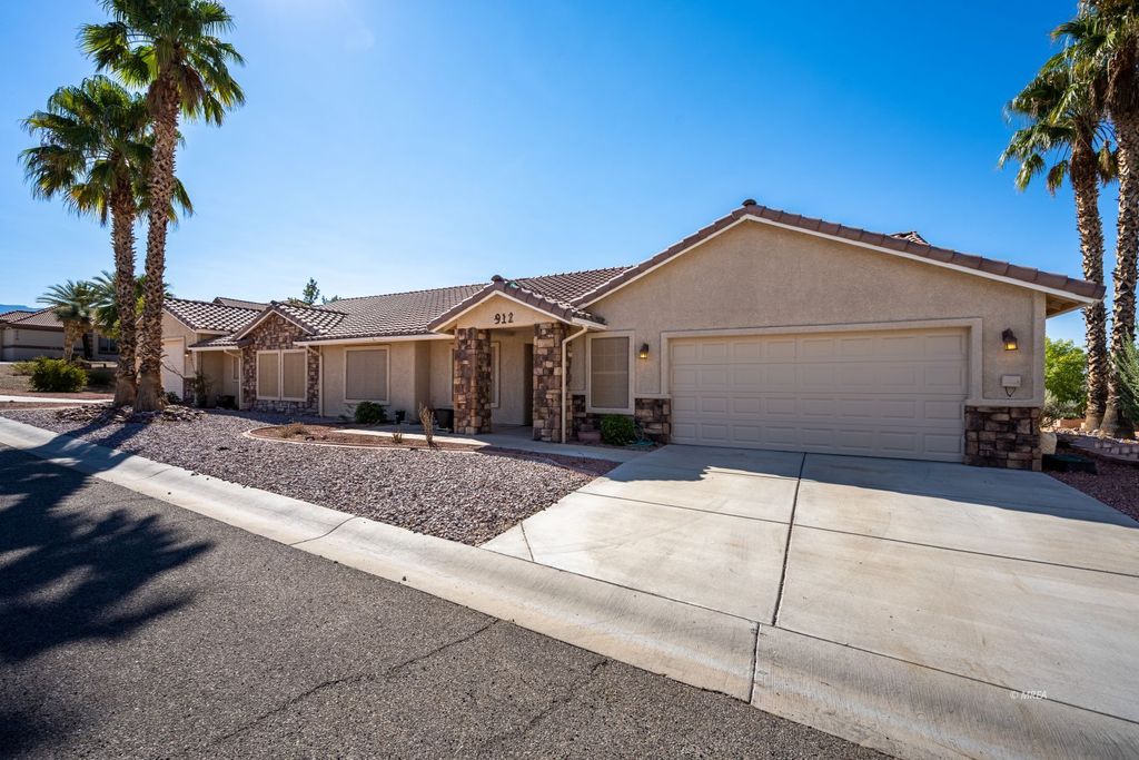 912 Chaparral Dr, Mesquite, NV 89027