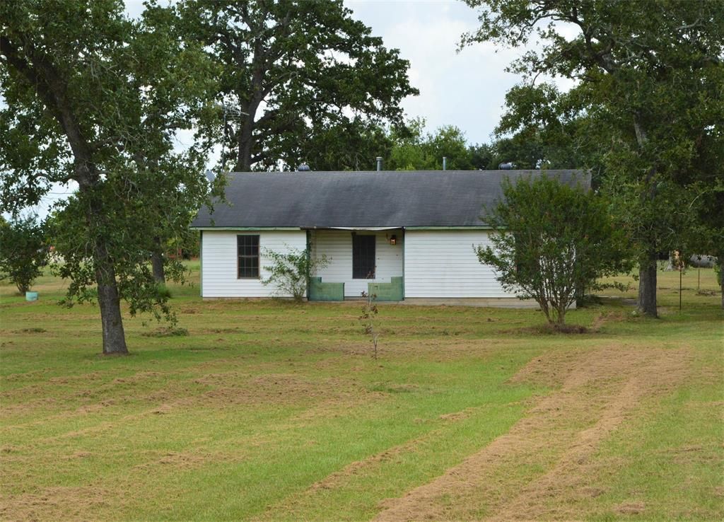 1768 FM 949, Alleyton, TX 78935 Trulia