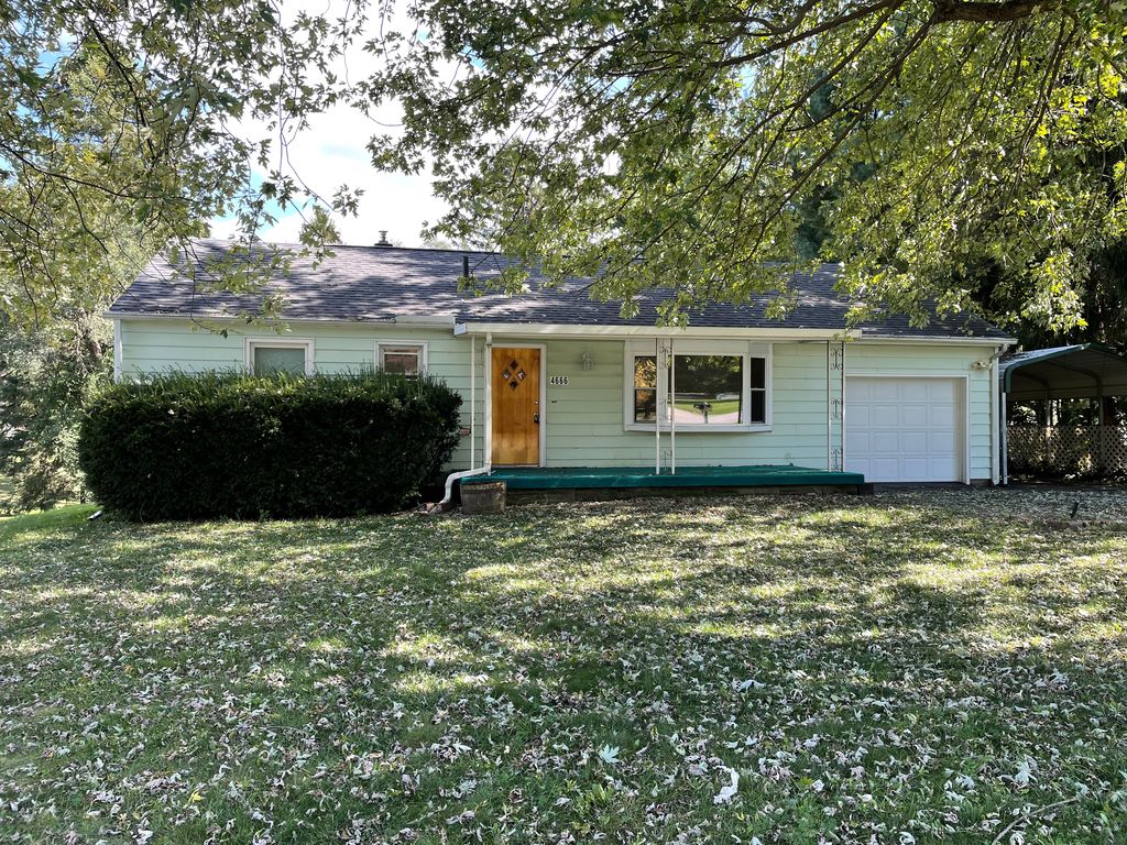 4666 Grandview Ave NE, Canton, OH 44705