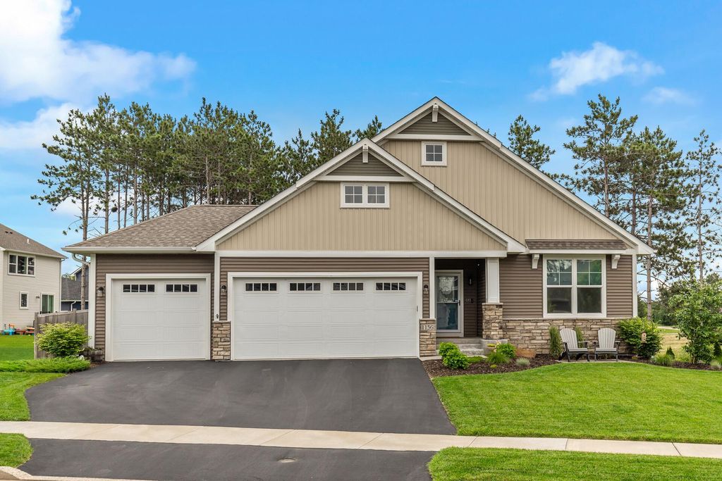 1156 Red Pine Ln, New Richmond, WI 54017