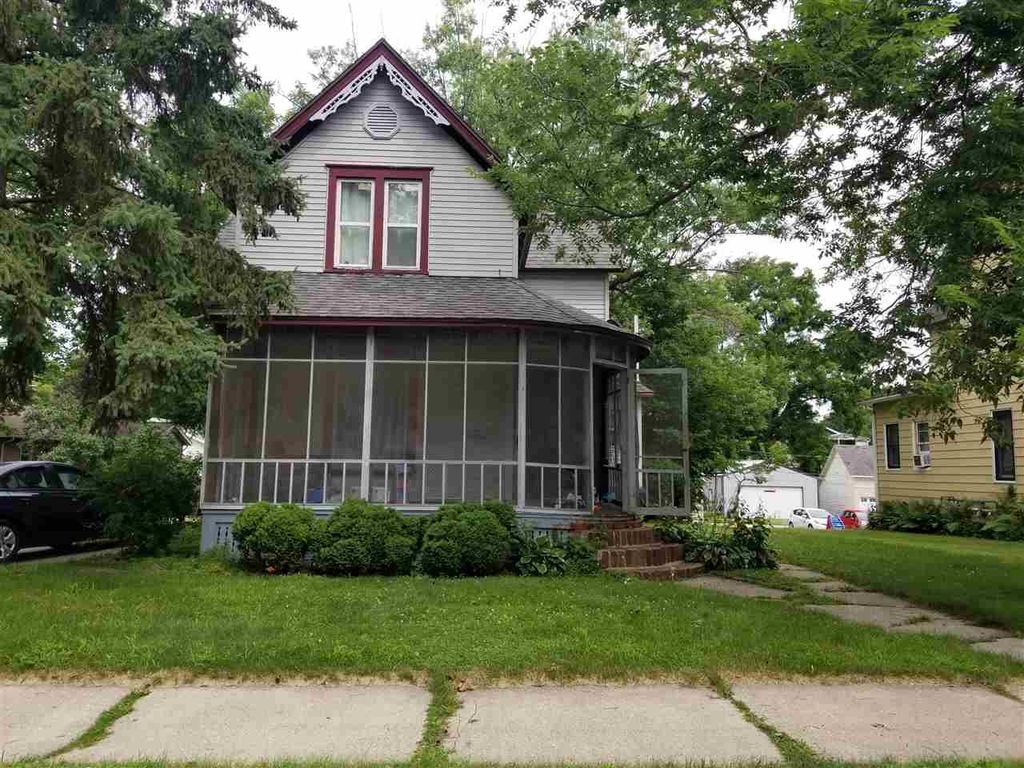 436 N Walnut St, Reedsburg, WI 53959 Trulia