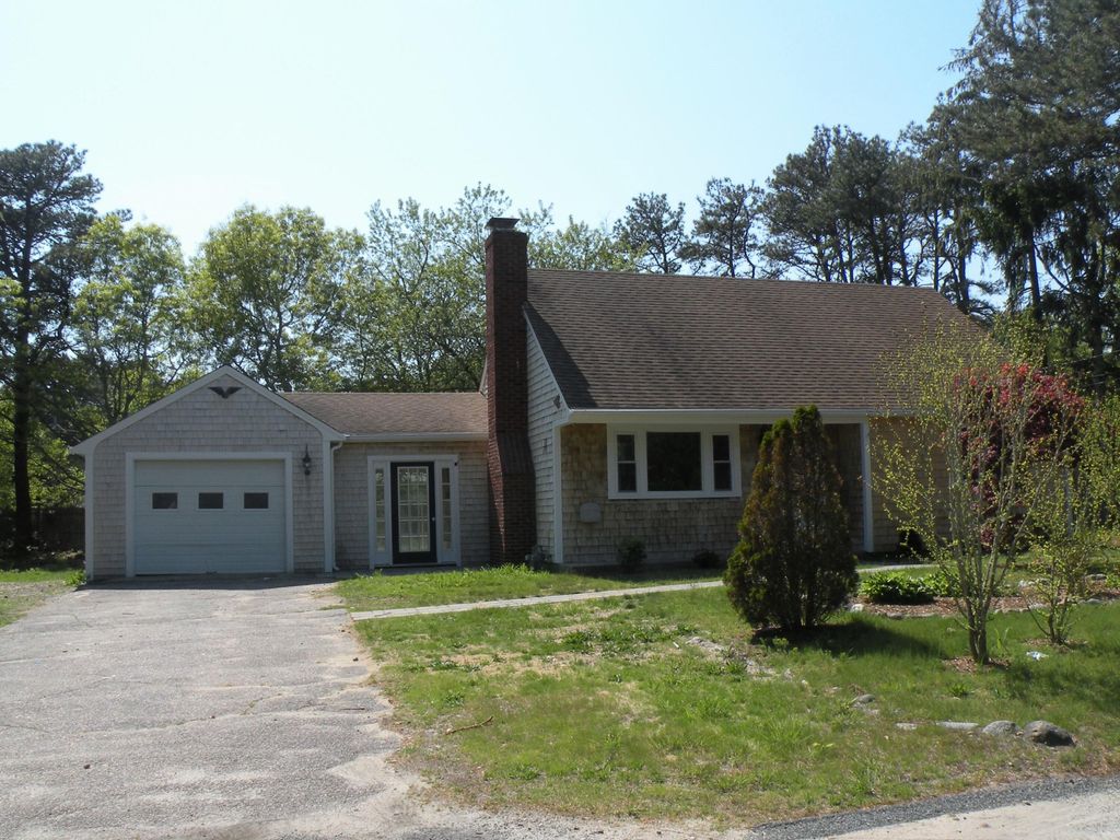 11 Shady Rest Drive, South Yarmouth, MA 02664