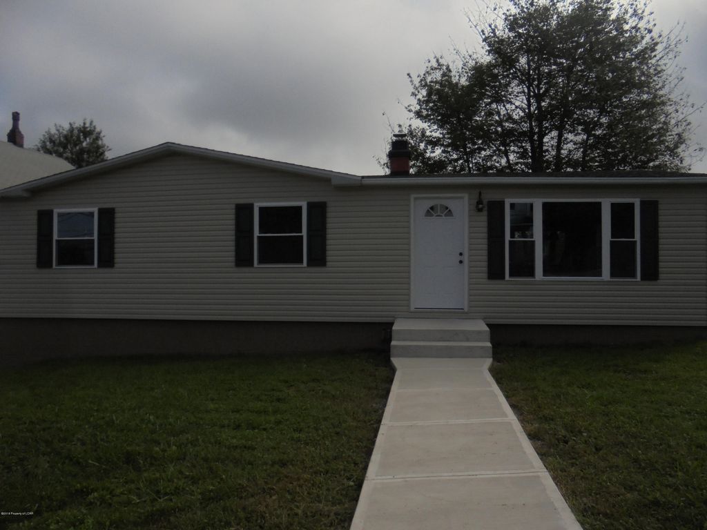 1111 Centre St, Freeland, PA 18224 Trulia