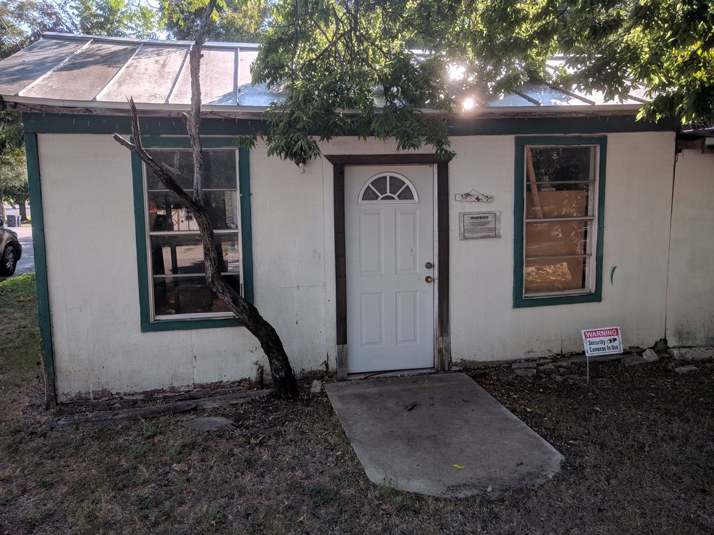 201 S Rhomberg St, TX 78611 Trulia