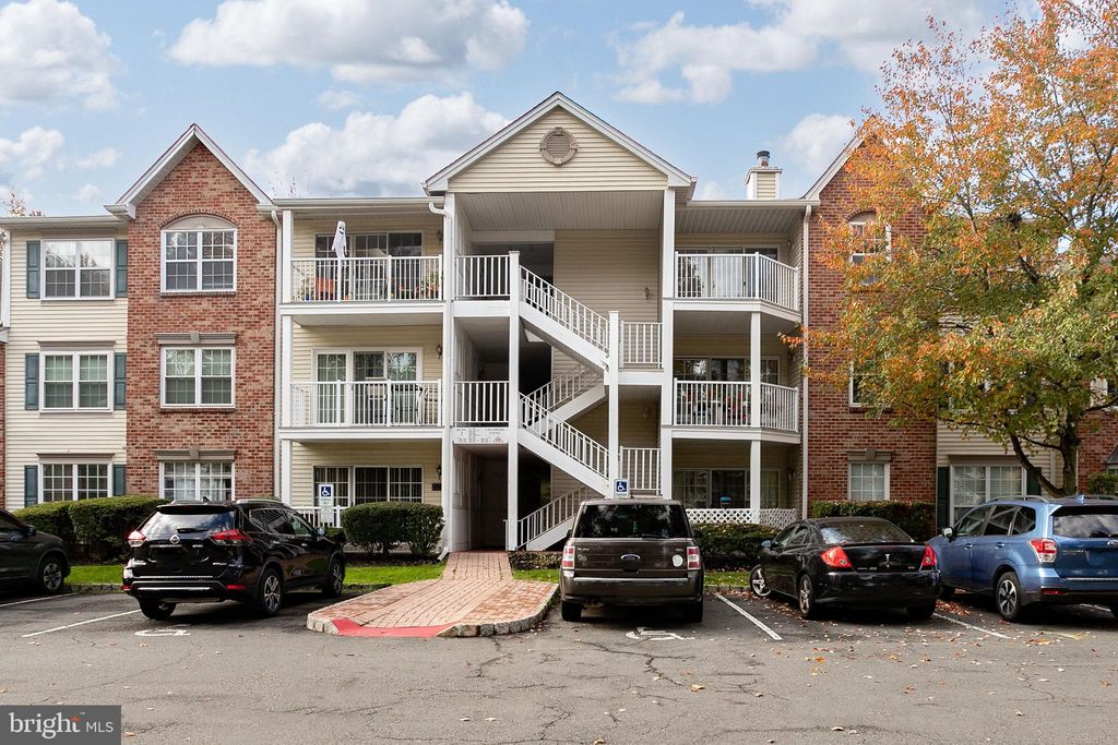 34 Chambord Ct, Hamilton, NJ 08619 Trulia