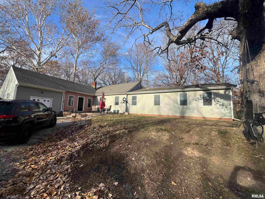 415 N Washington Ave, Thayer, IL 62689 MLS CA1026540 Trulia