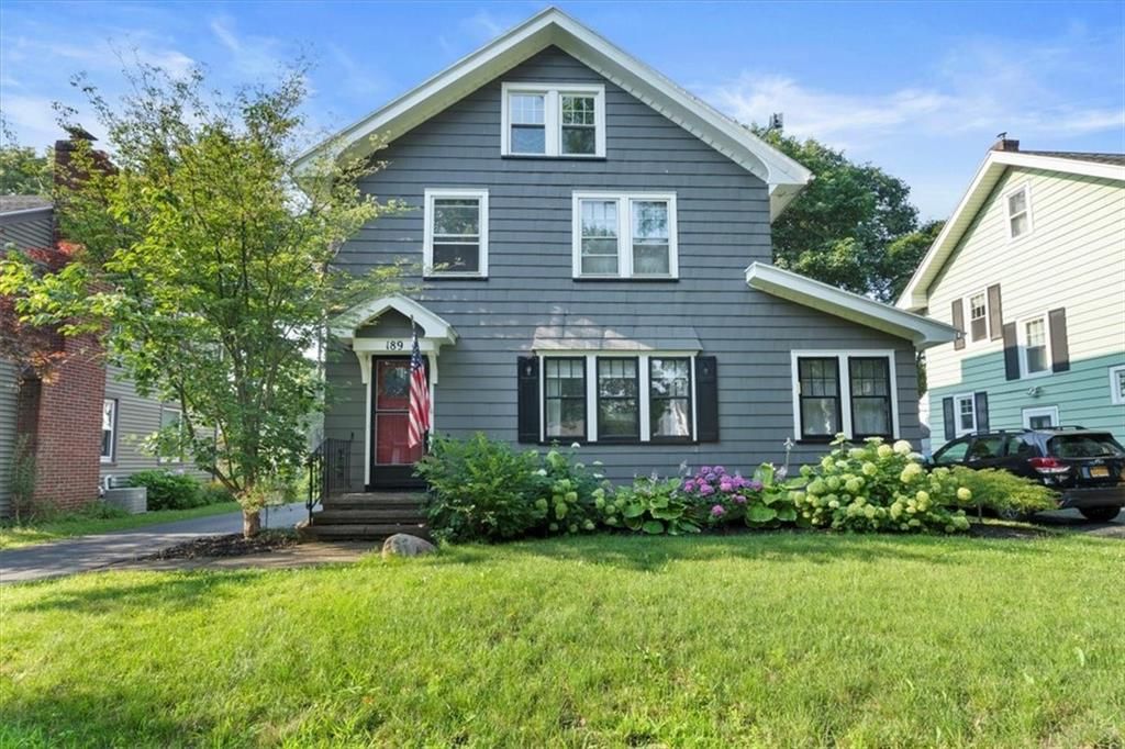 189 Elmcroft Rd, Rochester, NY 14609