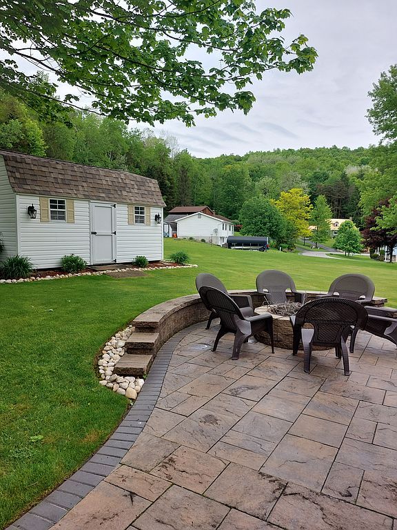 199 Pine Acres Rd, Brockway, PA 15824