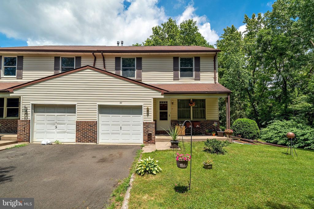 26-26 Bowling Green Ave #6, Morrisville, PA 19067
