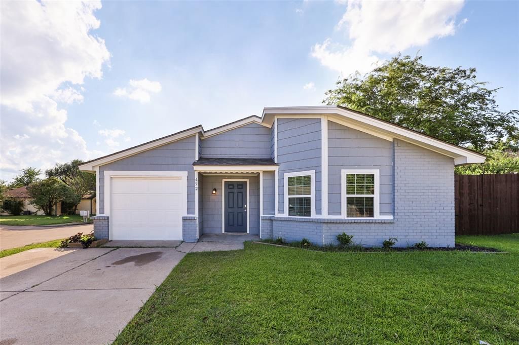472 Jones St, Cedar Hill, TX 75104