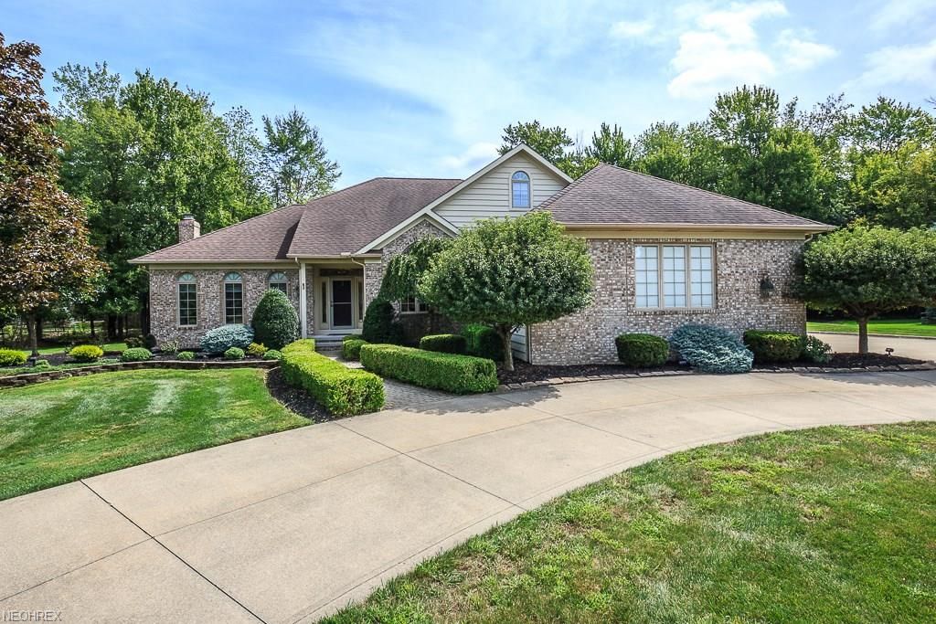 5560 Turnberry Ln, Highland Heights, OH 44143 Trulia