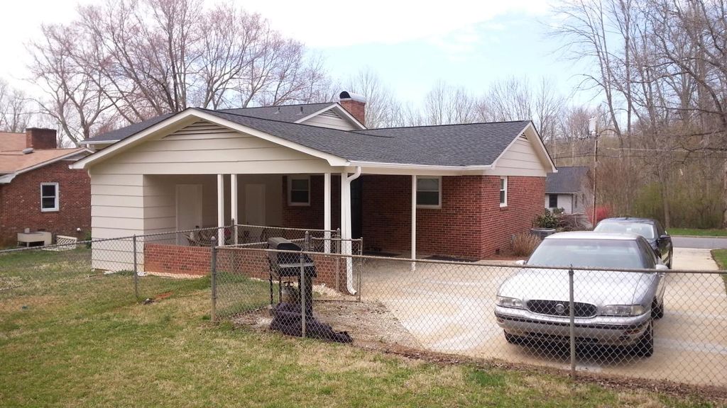 4350 Mill Creek Rd, Winston Salem, NC 4 Bed, 2.5 Bath SingleFamily