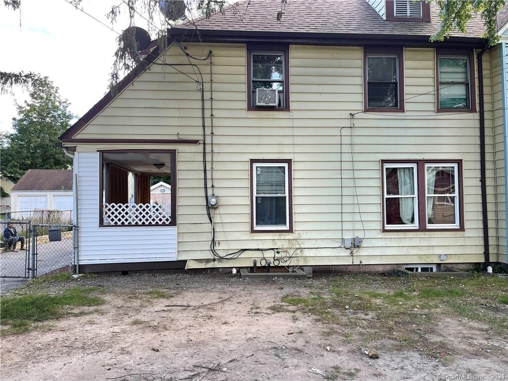 39 Catherine St, Hartford, CT 06106