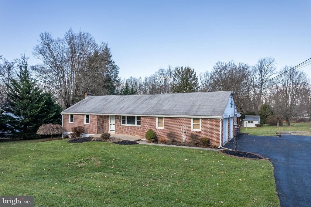 2400 Mill Pond Rd, Quakertown, PA 18951 Trulia