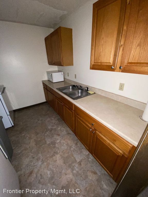 2911 Lawnridge Ct #2, Columbia, MO 65202
