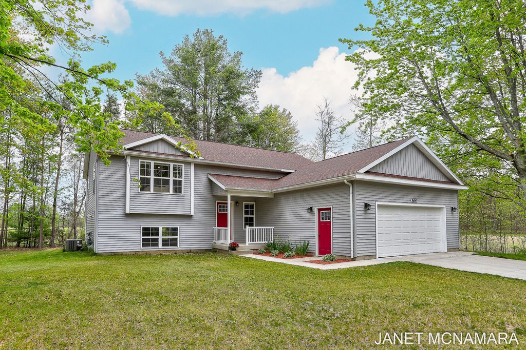 15695 Riley St, Holland, MI 49424 Trulia